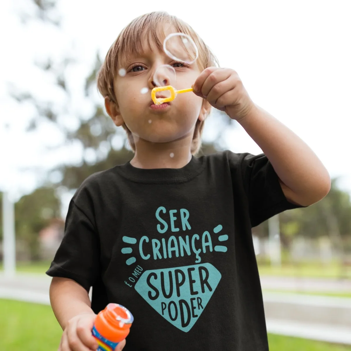 T-shirt "Ser criança é o meu super poder" - Image 3