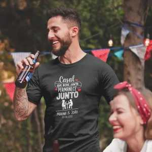 T-shirt "Casal Permanece Junto"